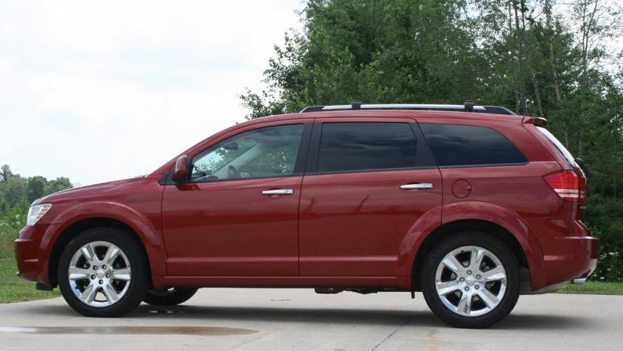  Dodge Journey R/T 2009 года  (фото 9 из 31)